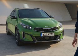 kia-xceed-gtl-my23-front-static