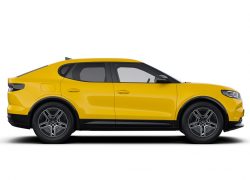 ford-cx740l-eu-premium_model-3x2-1000x667